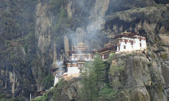 Taktsang day hike