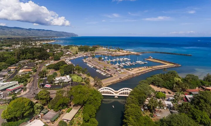 Grand Circle Island and Haleiwa 9 Hour Tour 