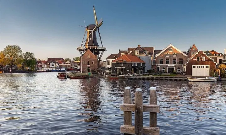 Haarlem Old Town Private Walking Tour