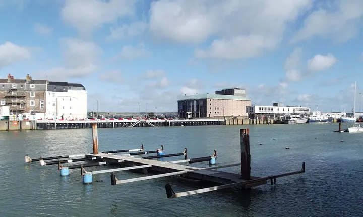 Pauls Walking Tour - Sundays at 10:00am - or Group book on 07851934735 