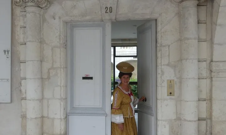 Guided tour of La Rochelle The splendor of merchants in the 18th century