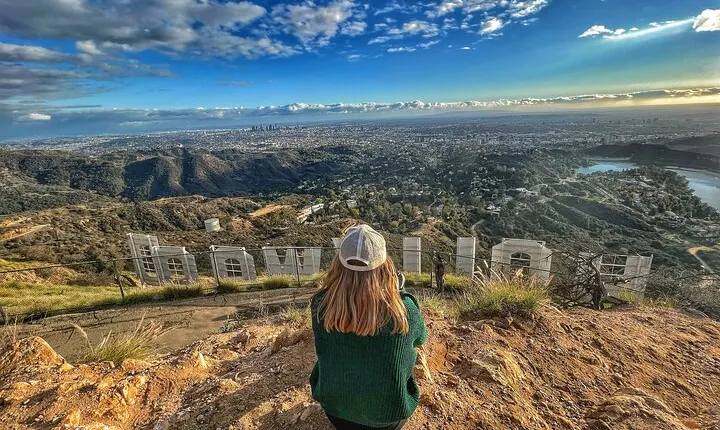 The Original Hollywood Sign Walking Tour in Los Angeles
