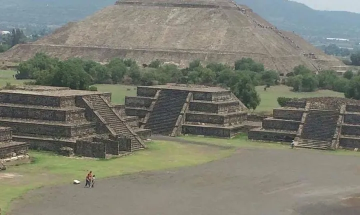 Private Tour: Teotihuacan and Guadalupe Shrine