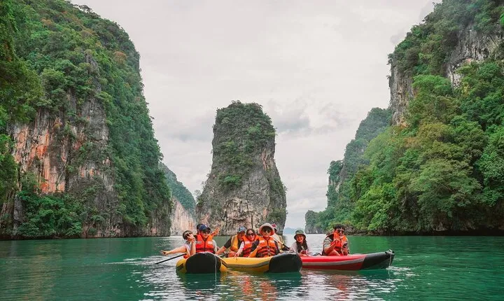 Phang Nga Bay Sunset Cruise Dinner with Sea Canoe and Loy Krathong from Phuket
