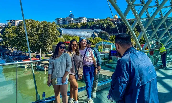 Tbilisi Walking Tour Including Wine Tasting Cable Car and Bakery
