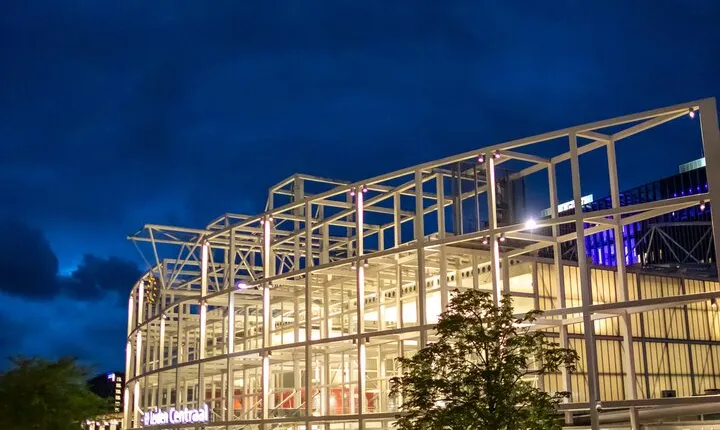 Zero Emission Taxi Transfer from Leiden Area to the Airport