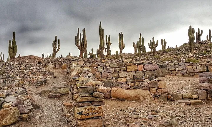 Hornocal, 14 colors mountain, trough Humahuaca´s gorge