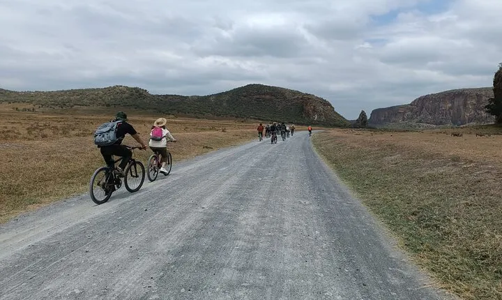 Hells Gate and Lake Naivasha Private Day Tour from Nairobi