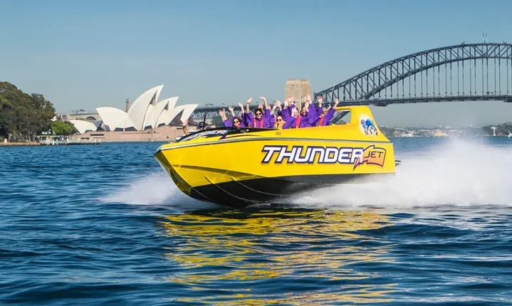 30-Minute Sydney Harbour Jet Boat Ride on Thunder Twist
