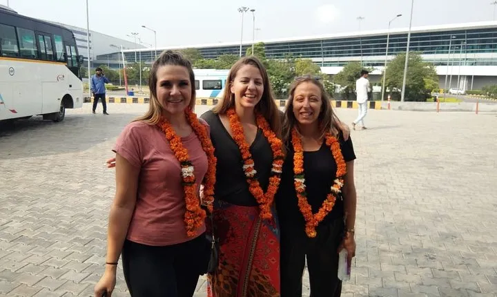 All Inclusive Day Trip to Taj Mahal, Agra Fort and Baby Taj from Delhi by Car