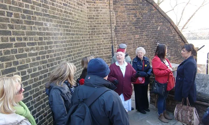 Call the Midwife Location Tour in Chatham