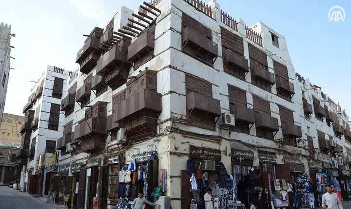 discover Jeddah city