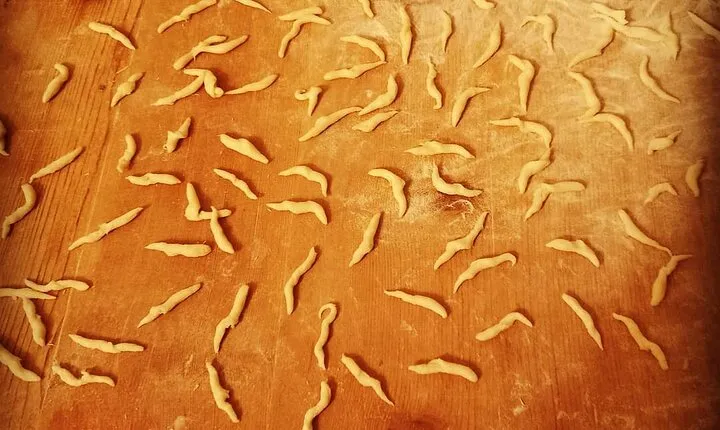 Genoese cooking lesson in the with lunch in the terrace