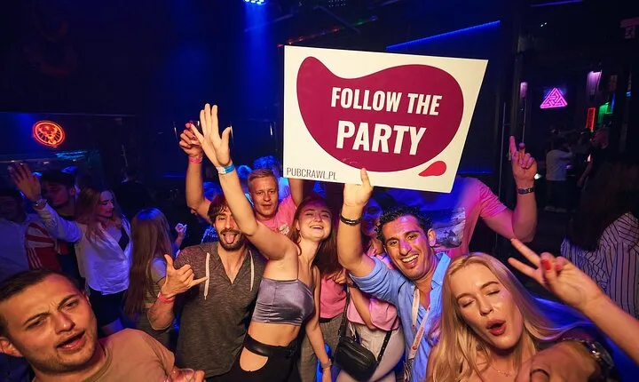 #1 Pub Crawl Warsaw with Premium Open Bar