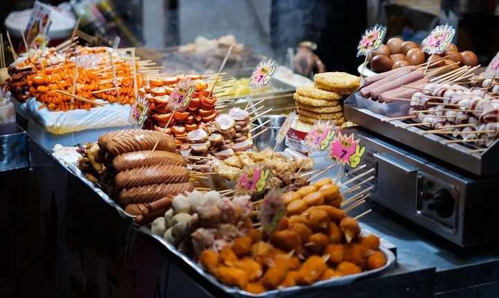 Private Traditional Local Food Tour in Kuwait City