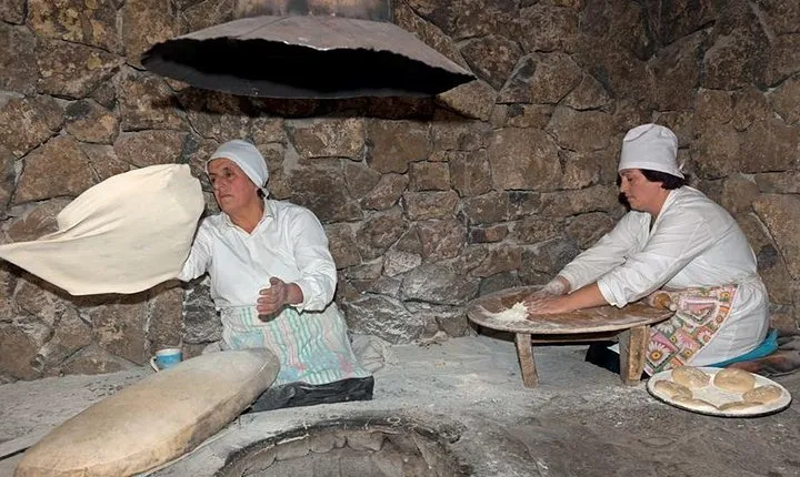 Group Tour: Garni pagan temple, Geghard monastery, Lake Sevan, Sevanavank 