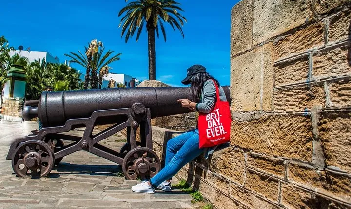 Morning Casablanca: The Medina and Beyond Cultural Walking Tour