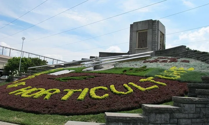 Fall for Niagara Tour