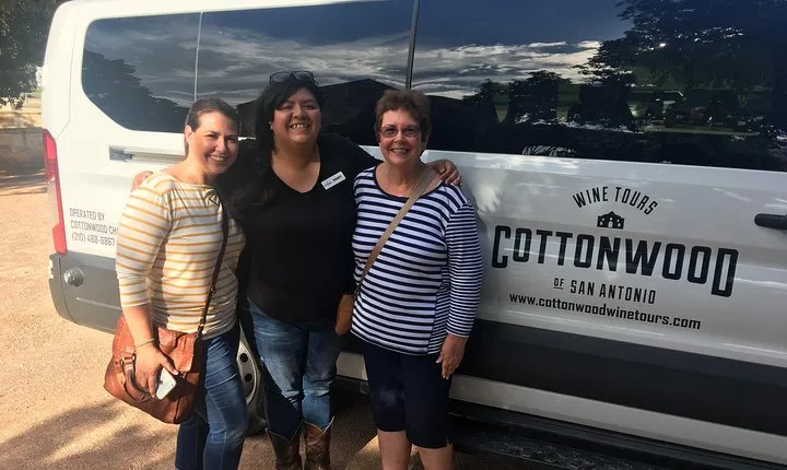 Taste of Fredericksburg Small-Group Wine Tour from San Antonio