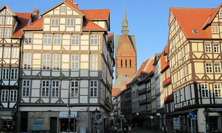 Hanover Private Walking Tour With A Professional Guide