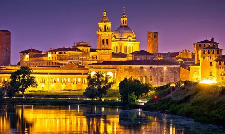 Mantua City Centre Walking Tour