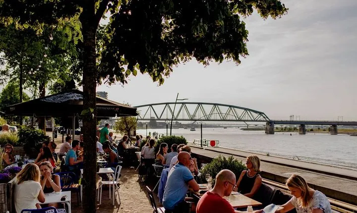 e-Scavenger hunt Nijmegen: Explore the city at your own pace