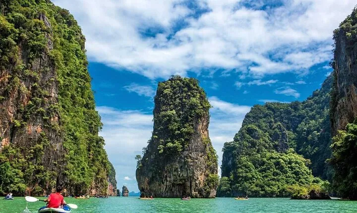James Bond, Panyee, Hong & Naka Island Speedboat Tour from Phuket