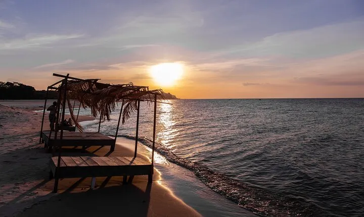 8day expedition of scenic beauty and Amazon traditional culture on Tapajós River