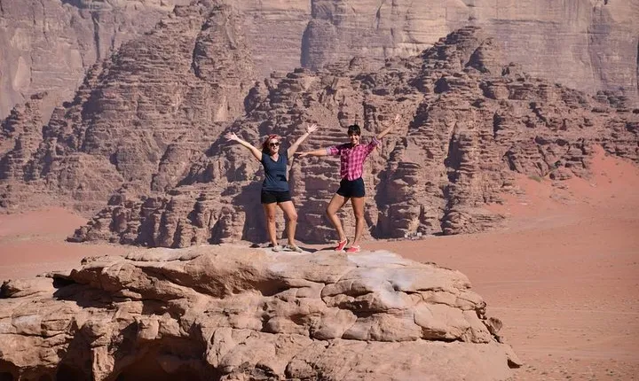 2-Day Petra, Wadi Rum and Dead Sea Tour from Amman