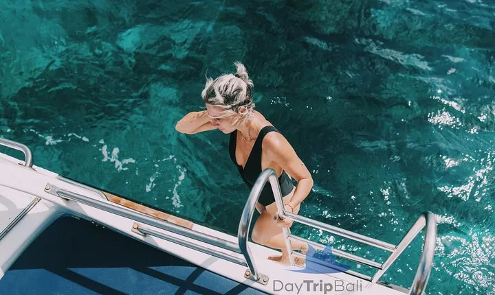 ️Nusa Penida by Private Boat - Snorkeling 4 spots, Swim with Mantas + Land Tour