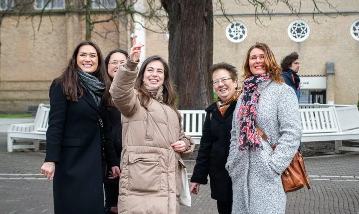 Food Walking Tour of The Hague - by Bites & Stories