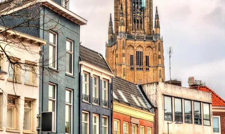 Arnhem in 1 Day - Walking Tour - Audioguide in 7 languages