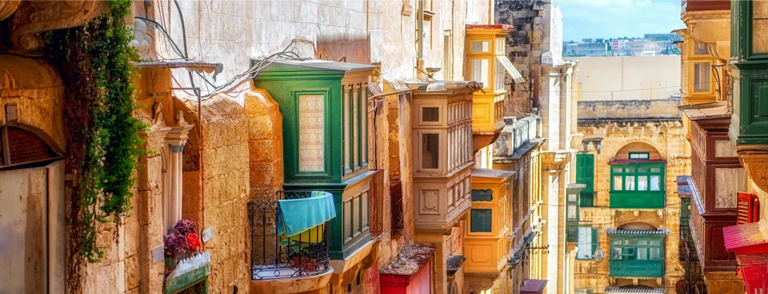 Valletta street food and culture walking tour