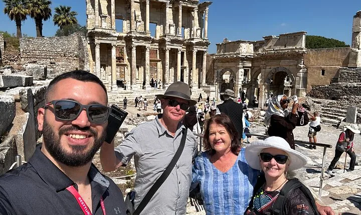 PRIVATE TOUR: Mary's House and Ephesus Ruins INCL MUSUEM TICKETS