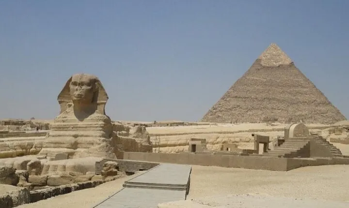 Private guided tour to Giza Pyramids, and Great Sphinx