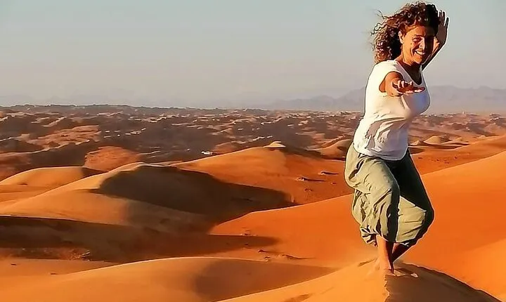 Full-Day Private Wahiba Sands Desert and Wadi Bani Khalid Tour