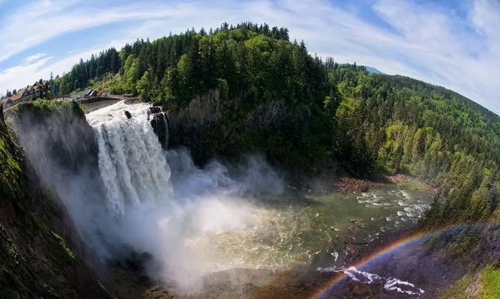 Seattle City and Snoqualmie Falls Half-Day Guided Tour 