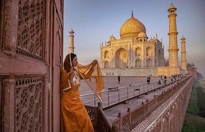 4 Night 5 Days Golden Triangle Tour ( Jaipur - Agra - Delhi - Jaipur )
