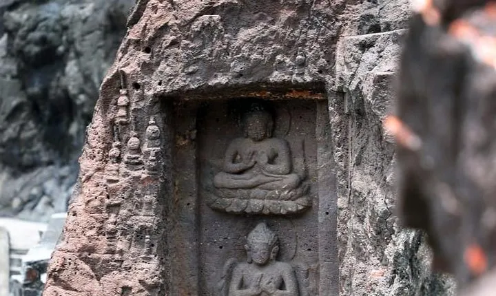 Private 2 Days Tour: Ajanta Ellora Caves and Aurangabad City