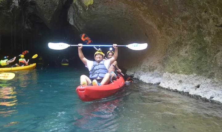 Cave Kayaking V.i.V.