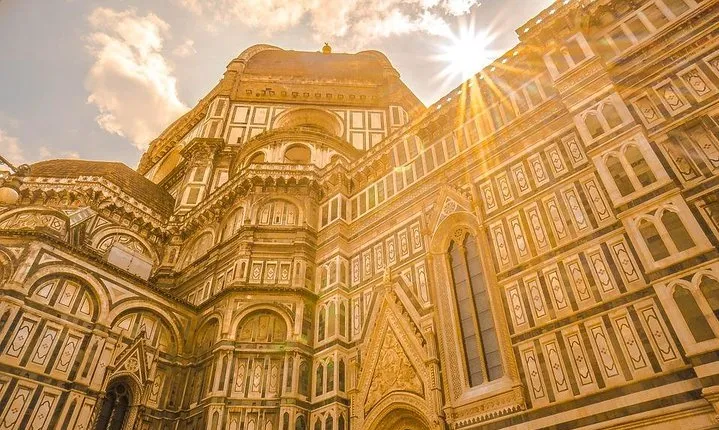 The Best tour in Florence: Renaissance and Medici Tales