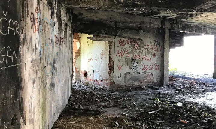 Fall of Yugoslavia, Sarajevo War Tour with Tunnel of Hope Museum and Frontlines