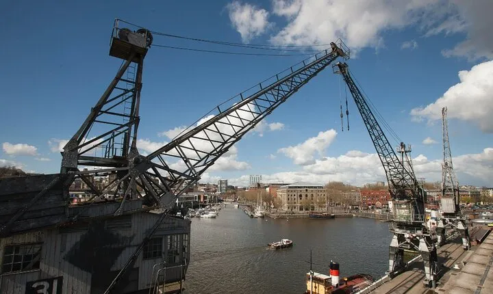 Guided Walking Tour of Bristol Old City and Harbour