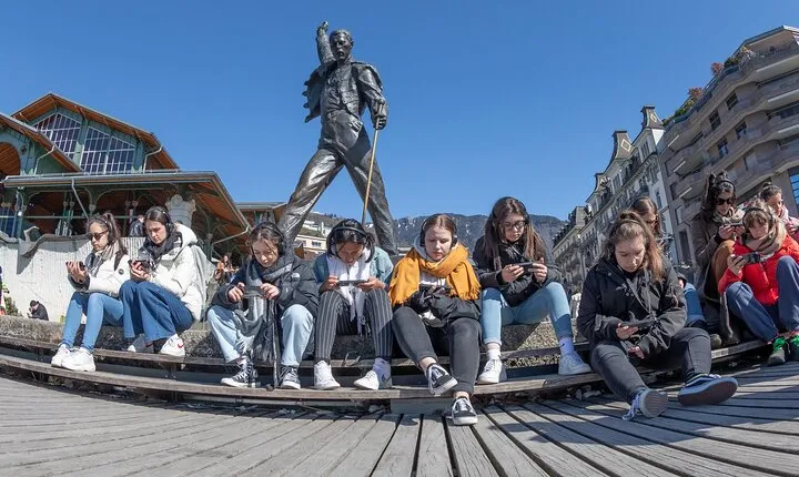 In the footsteps of Freddie Mercury