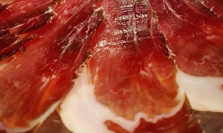 Alicante Wine Tasting and Tapas for Foodies