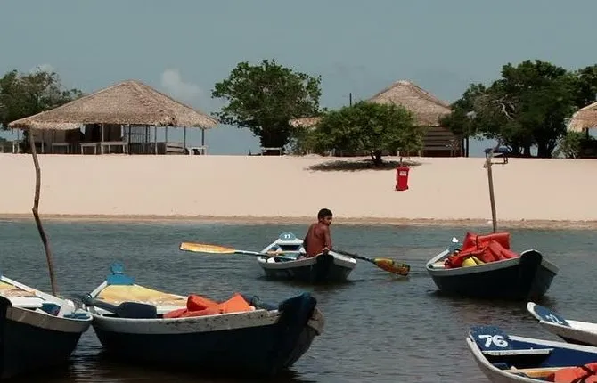 Alter do Chão tour on the beautiful beaches of the Tapajós River