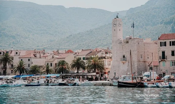Blue cave, Mamma Mia and Hvar, 5 islands speedboat tour