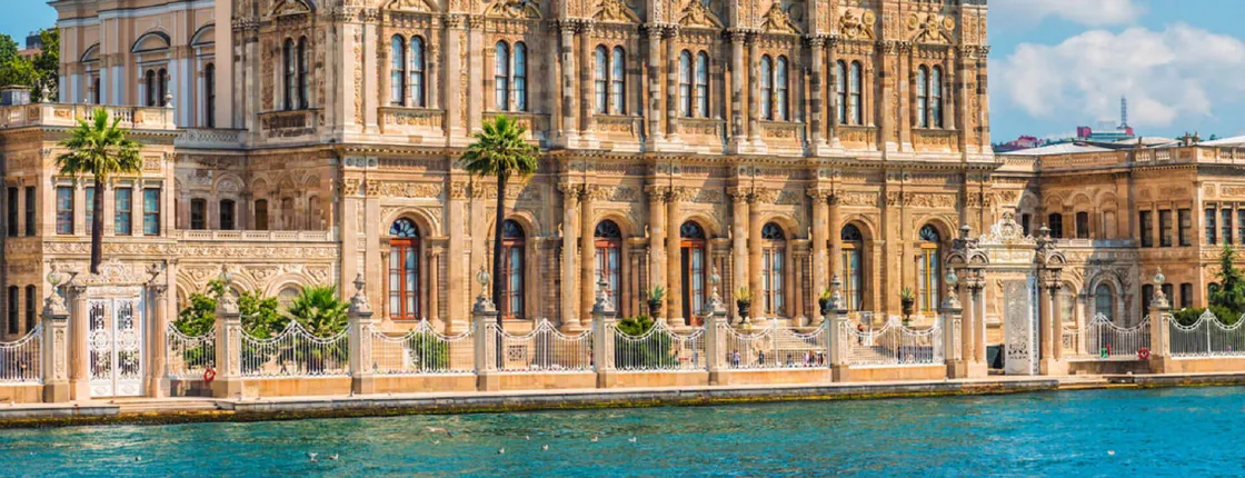 Palaces by the Bosphorus Tour – Full Day