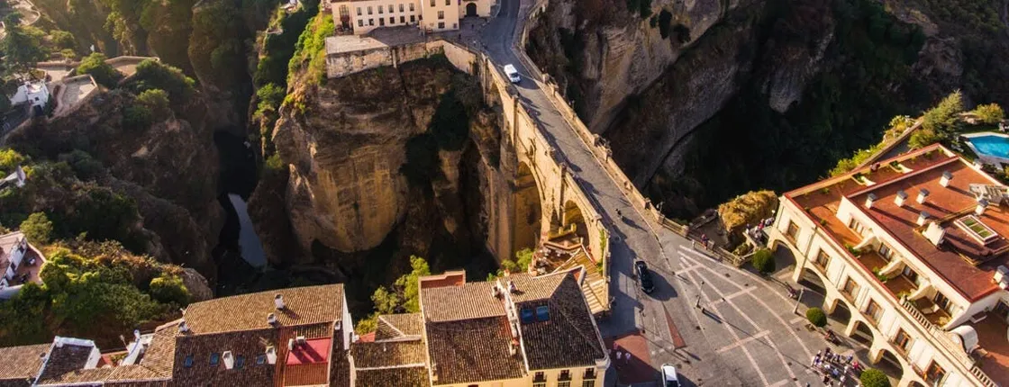 Day trip to Ronda and Setenil de las Bodegas from Malaga