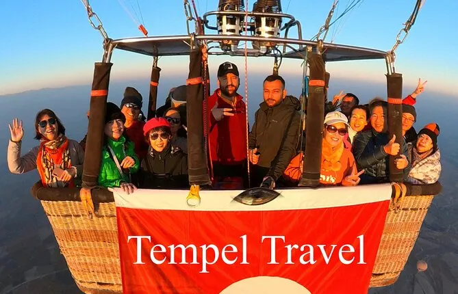 Pamukkale Hot Air Balloon Tour with Champagne